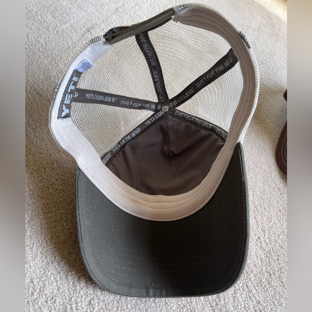 Yeti hat - Picture 3 of 5
